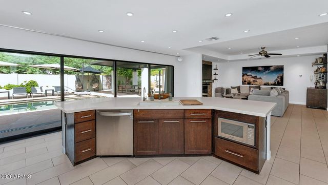 5228 N 70TH Place, Paradise Valley, AZ 85253