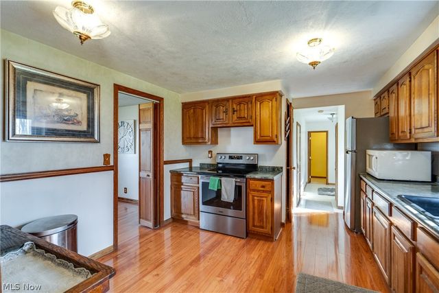 3001 Ben Fulton Avenue NW, North Lawrence, OH 44666