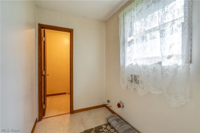 3001 Ben Fulton Avenue NW, North Lawrence, OH 44666