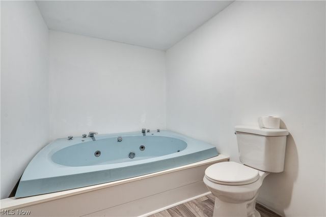 3001 Ben Fulton Avenue NW, North Lawrence, OH 44666