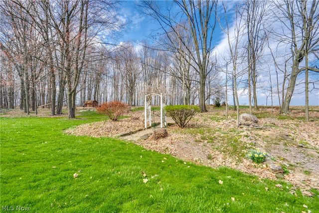 3001 Ben Fulton Avenue NW, North Lawrence, OH 44666