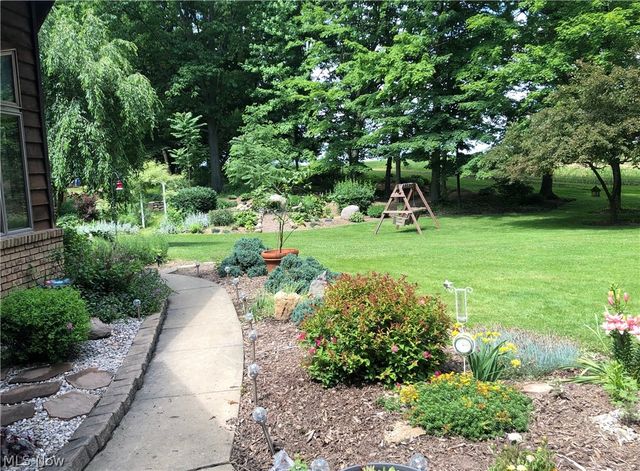 3001 Ben Fulton Avenue NW, North Lawrence, OH 44666