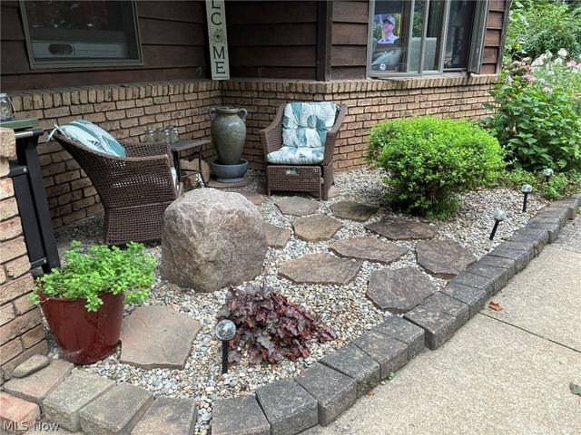 3001 Ben Fulton Avenue NW, North Lawrence, OH 44666