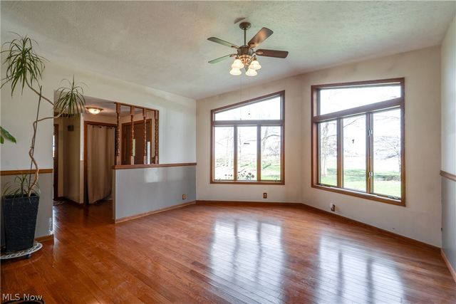 3001 Ben Fulton Avenue NW, North Lawrence, OH 44666