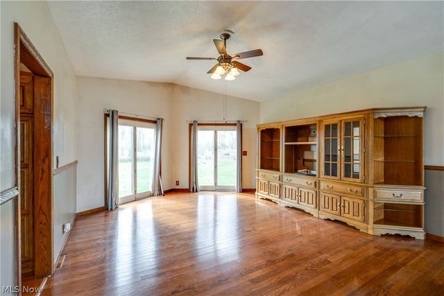 3001 Ben Fulton Avenue NW, North Lawrence, OH 44666