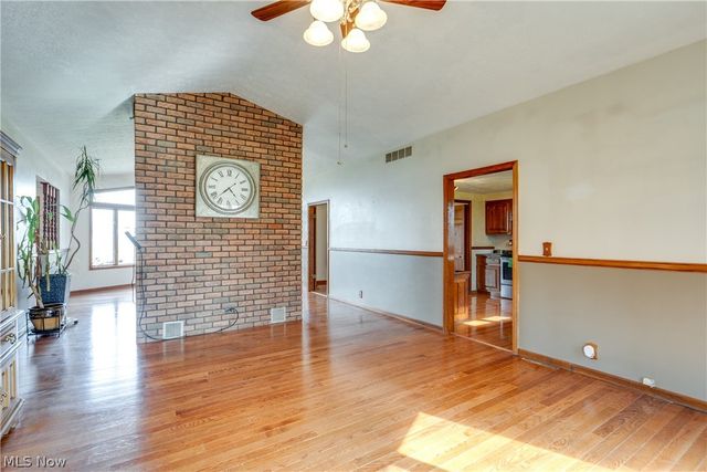 3001 Ben Fulton Avenue NW, North Lawrence, OH 44666