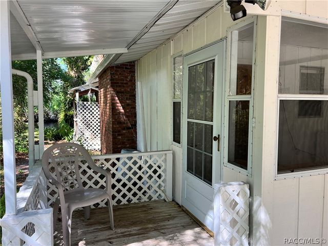 6725 S Whippoorwill Circle, Floral City, FL 34436