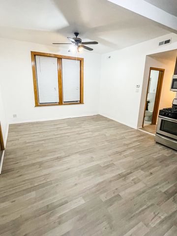 2152 W Division Street 2R, Chicago, IL 60622