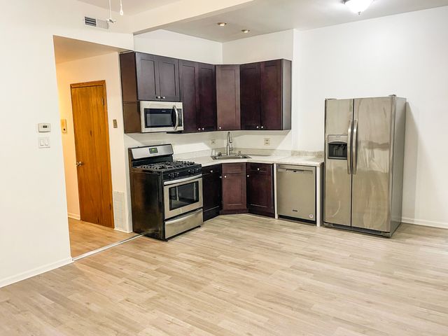 2152 W Division Street 2R, Chicago, IL 60622