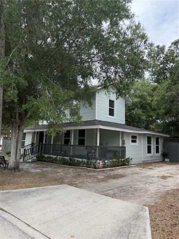 208 WEAVER AVENUE, Lake Wales, FL 33853
