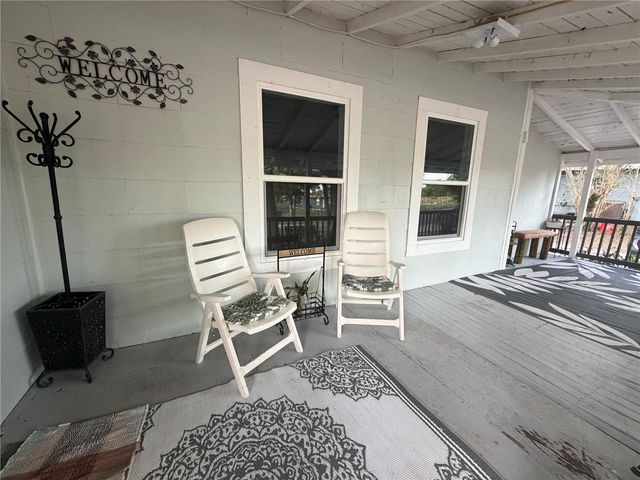 208 WEAVER AVENUE, Lake Wales, FL 33853