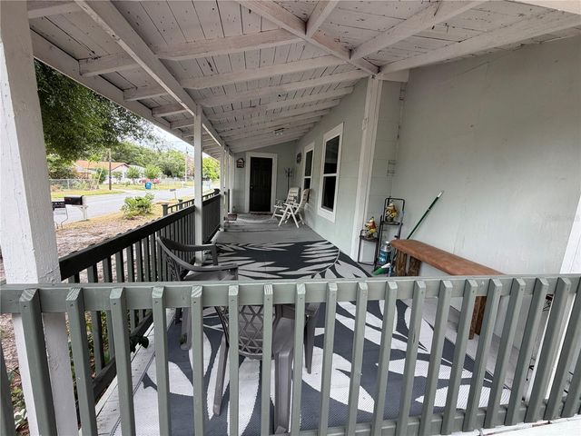 208 WEAVER AVENUE, Lake Wales, FL 33853