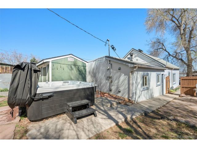 4445 Cherokee St, Denver, CO 80216