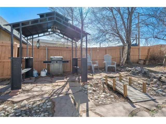 4445 Cherokee St, Denver, CO 80216