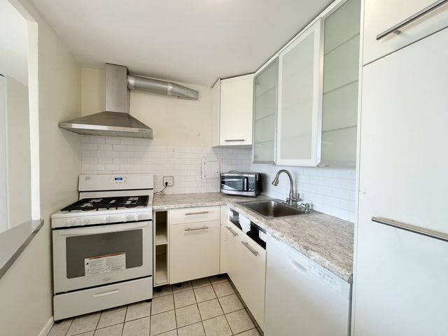 1401 E 55TH Street 815N, Chicago, IL 60615