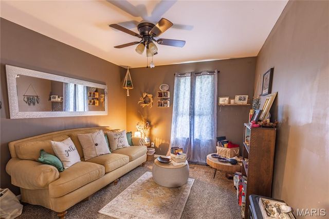 207 W Olive, East Prairie, MO 63845