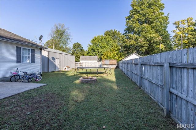 207 W Olive, East Prairie, MO 63845