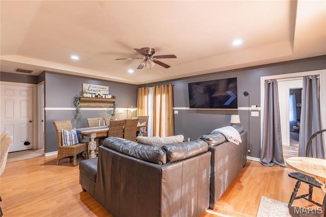 207 W Olive, East Prairie, MO 63845