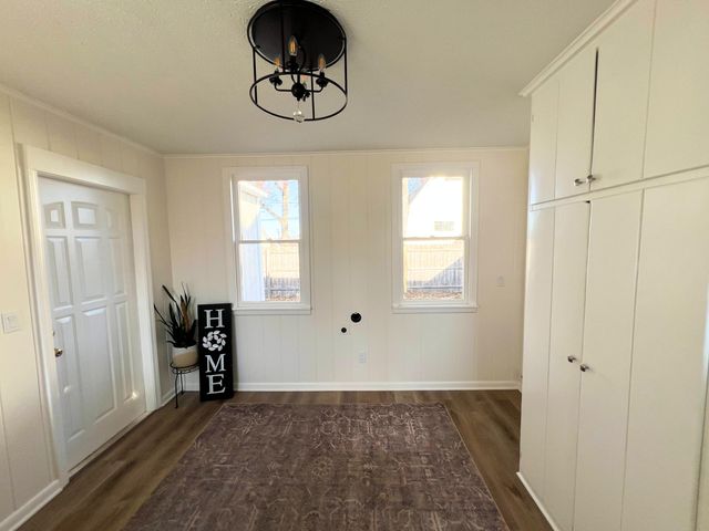 1099 Shonat Street, Muskegon Twp, MI 49442