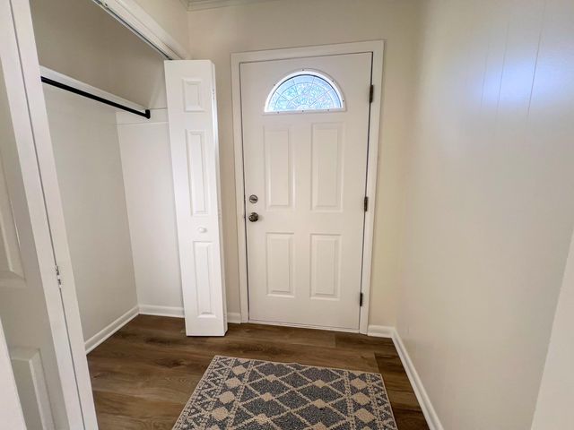 1099 Shonat Street, Muskegon Twp, MI 49442