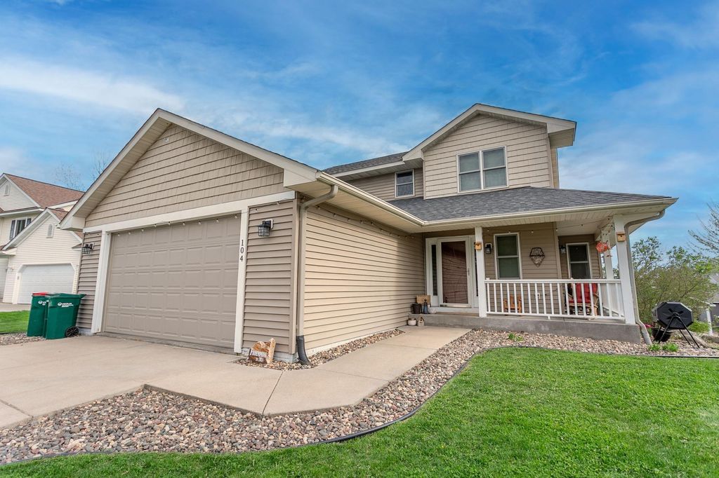 104 Sylla Street, River Falls, WI 54022