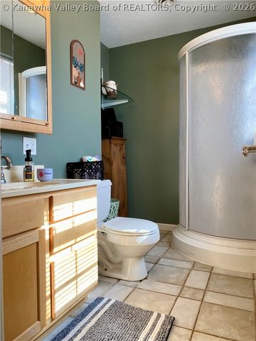 89 Stump Lane, Millwood, WV 25262