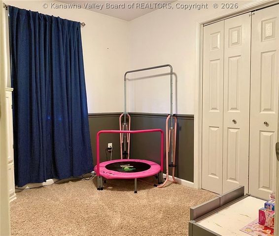 89 Stump Lane, Millwood, WV 25262