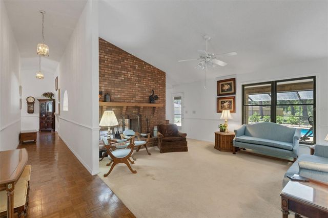10604 FOREST RUN DRIVE, Bradenton, FL 34211