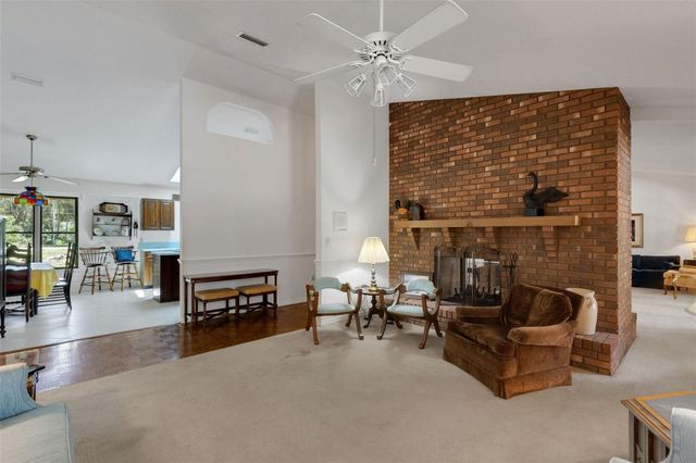 10604 FOREST RUN DRIVE, Bradenton, FL 34211