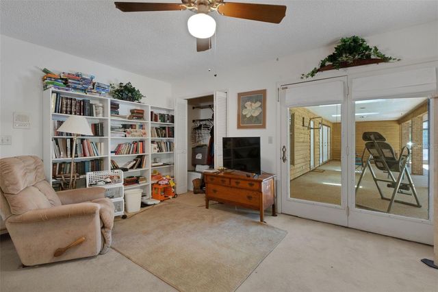 10604 FOREST RUN DRIVE, Bradenton, FL 34211