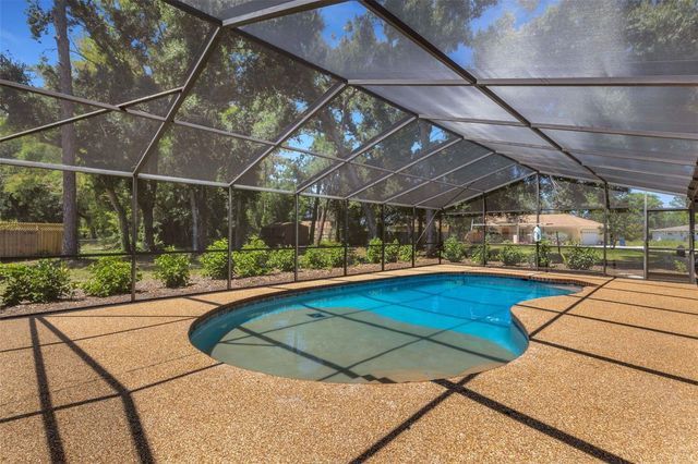 10604 FOREST RUN DRIVE, Bradenton, FL 34211