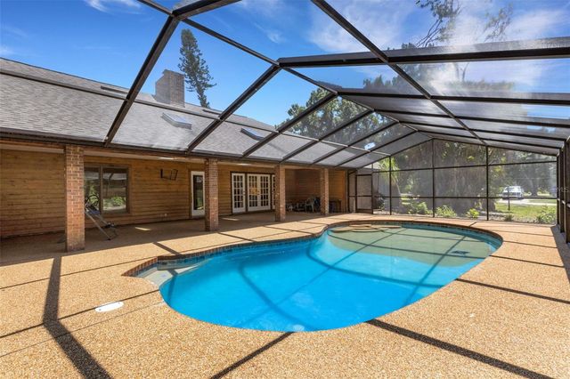 10604 FOREST RUN DRIVE, Bradenton, FL 34211