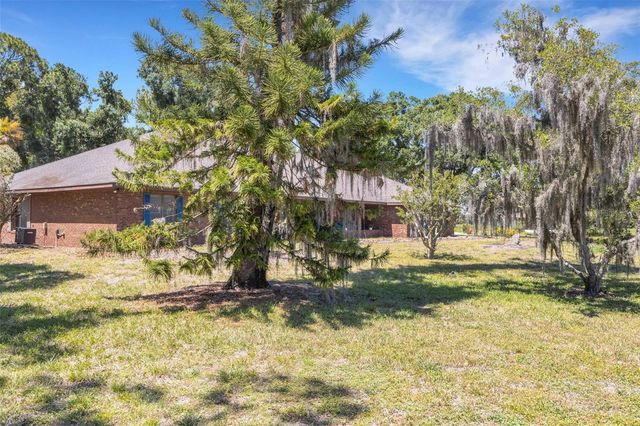 10604 FOREST RUN DRIVE, Bradenton, FL 34211