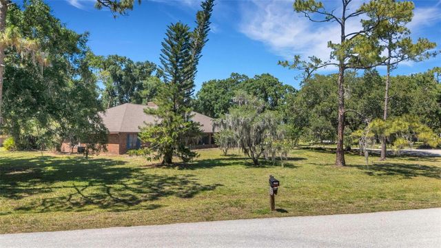 10604 FOREST RUN DRIVE, Bradenton, FL 34211