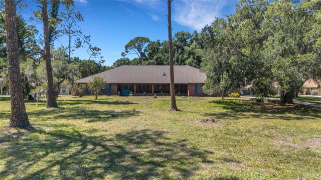 10604 FOREST RUN DRIVE, Bradenton, FL 34211
