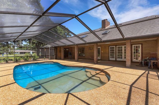 10604 FOREST RUN DRIVE, Bradenton, FL 34211