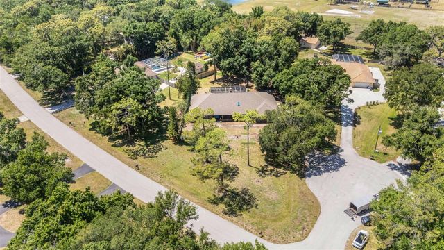 10604 FOREST RUN DRIVE, Bradenton, FL 34211