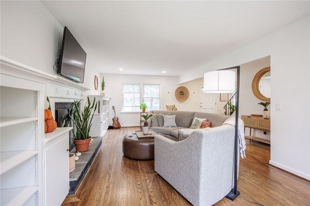 50 Deerfield Drive, Canandaigua City, NY 14424