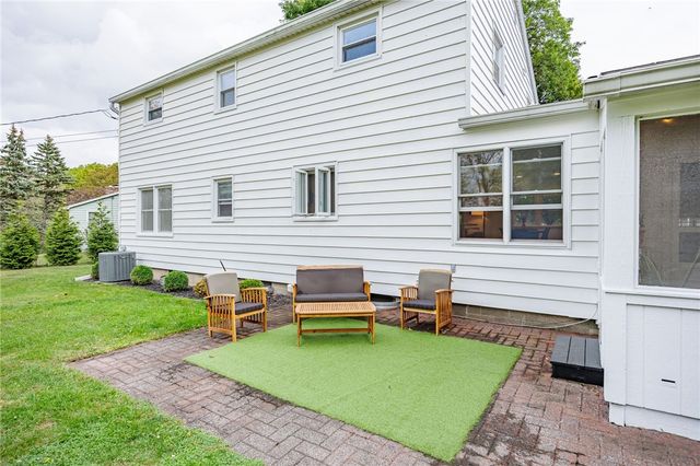 50 Deerfield Drive, Canandaigua City, NY 14424