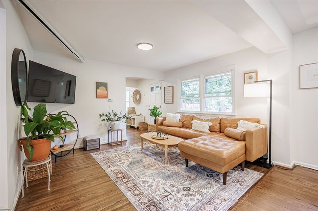 50 Deerfield Drive, Canandaigua City, NY 14424