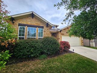637 Palmilla ST, Leander, TX 78641