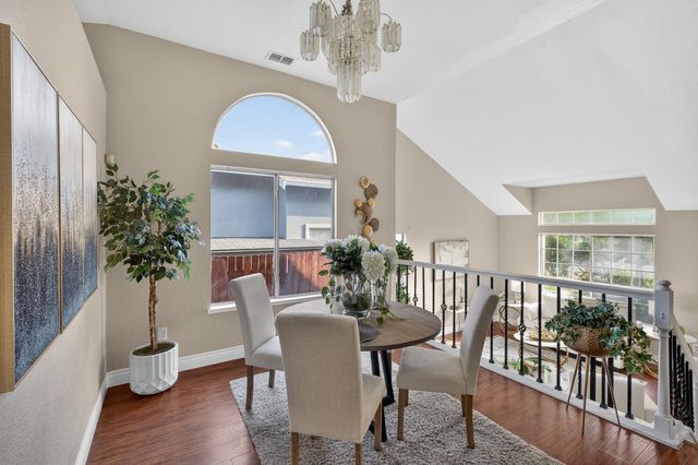 8240 Bedford Cove Way, Sacramento, CA 95828