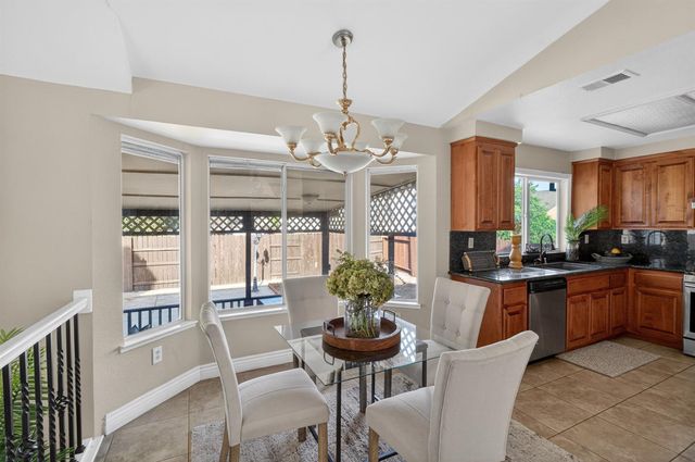 8240 Bedford Cove Way, Sacramento, CA 95828