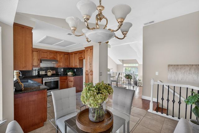 8240 Bedford Cove Way, Sacramento, CA 95828