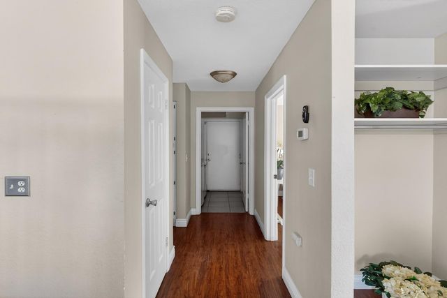 8240 Bedford Cove Way, Sacramento, CA 95828