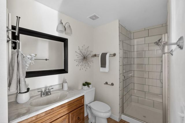 8240 Bedford Cove Way, Sacramento, CA 95828