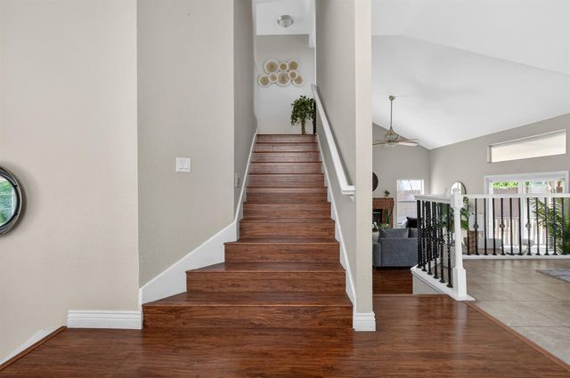 8240 Bedford Cove Way, Sacramento, CA 95828