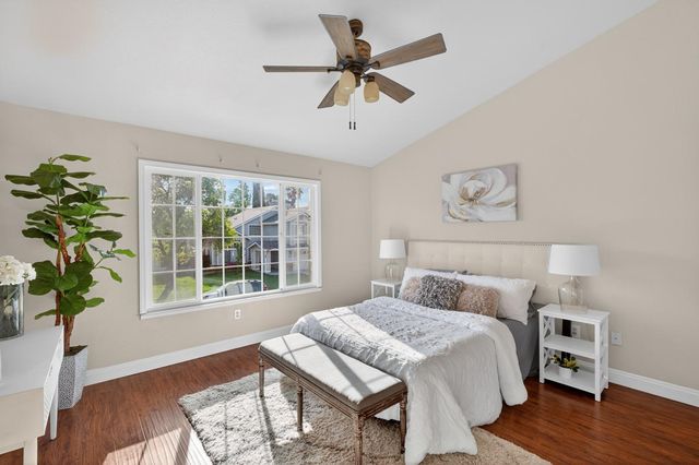 8240 Bedford Cove Way, Sacramento, CA 95828