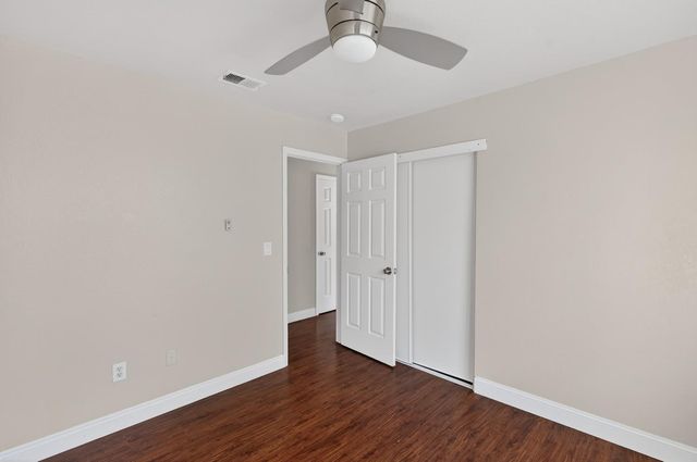 8240 Bedford Cove Way, Sacramento, CA 95828