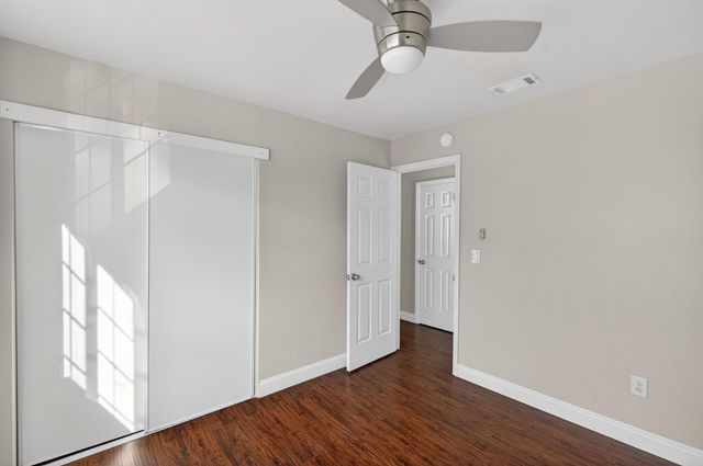 8240 Bedford Cove Way, Sacramento, CA 95828